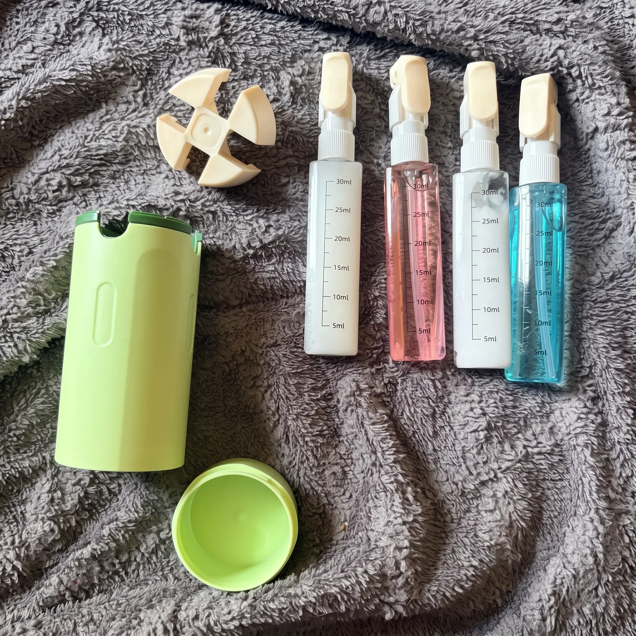 4-in-1 Travel Pump Dispenser Bottle 6